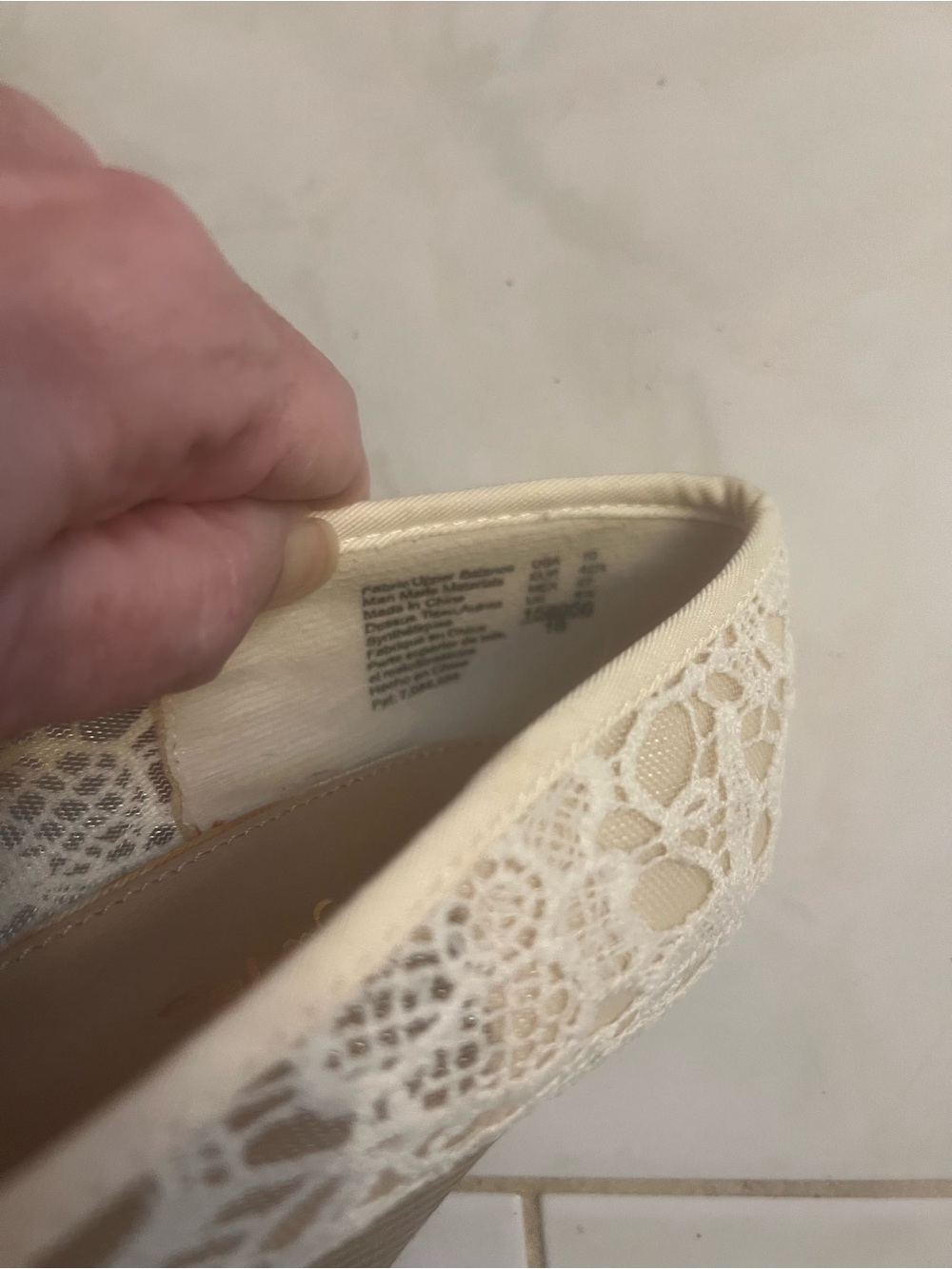 American Eagle Outfitters Women’s Cream Lace Peep-Toe Wedges with Bow Accent - Picture 8 of 13